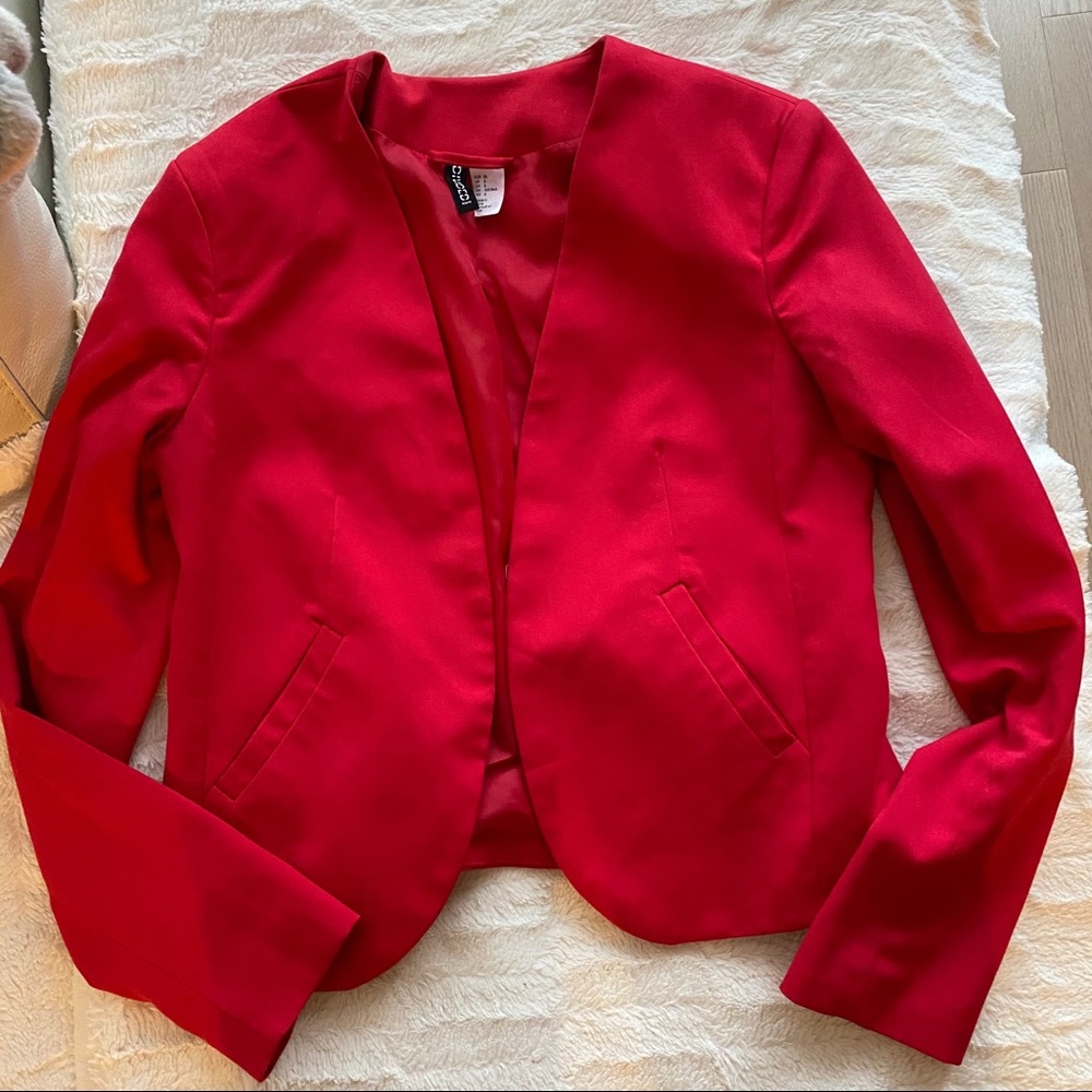 H&M collarless red blazer